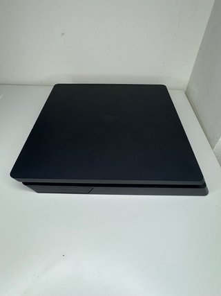 PlayStation 4 Slim