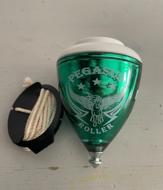 Peonza Trompos Space Pegasus Roller Verde