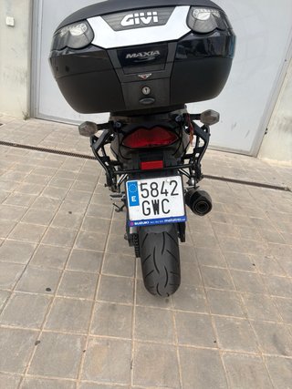 Suzuki GSX 1250FA 2010 - 61.000 km