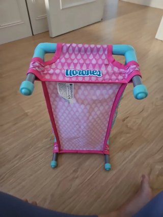 Cuna de juguete Bebés Llorones