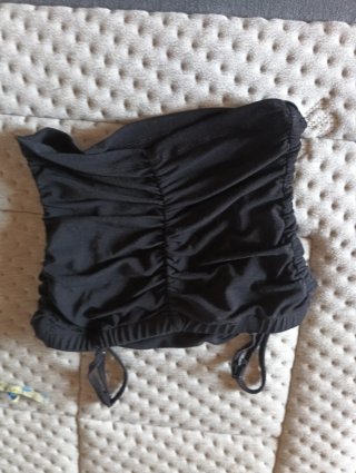 Ropa chica adolescente