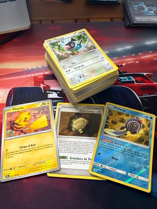 100 Cartas Pokémon - Bulk - Idioma variado