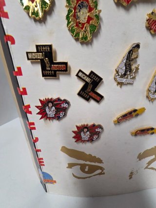 Expositor Oficial Michael Jackson con Pines
