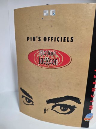 Expositor Oficial Michael Jackson con Pines