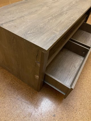 Mesa de TV con cajones