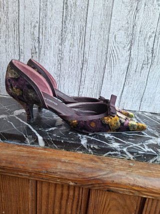 Zapatos Gloria Ortiz Talla 38