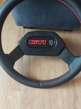 Volante Peugeot GTI Fase1