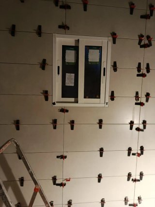 Albañil profesional Barcelona | Yeso y pintura