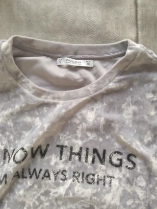 Camiseta terciopelo gris Pull&Bear talla S