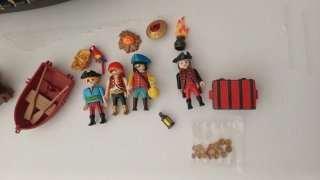 Barco Pirata Playmobil con Accesorios