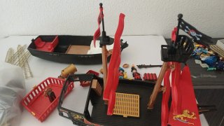Barco Pirata Playmobil con Accesorios
