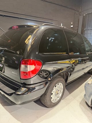 Chrysler Voyager 2.5 CRD 143 CV LX — 2006