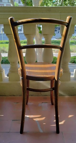 Silla Thonet Modelo 142 Restaurada