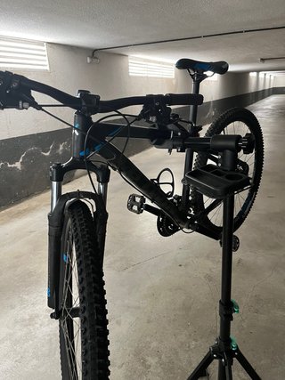 B'TWIN ROCKRIDER 520
