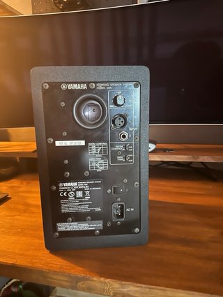 Pareja Monitores Estudio Yamaha HS5