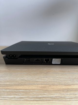 PS4 Slim 1TB + 2 Mandos + 6 Juegos [mantenimiento]