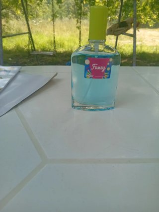 Perfume PRADY Paris Eau de Toilette Mujer 5€ unida