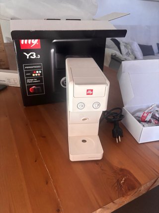 Cafetera Illy Y3.3 Iperespresso Negra