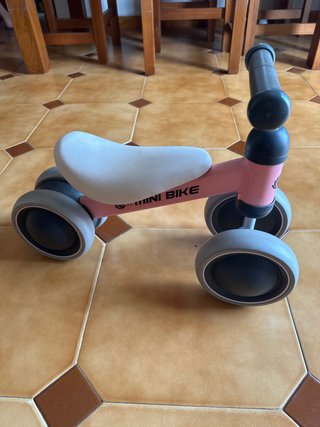 Bicicleta de equilibrio para bebé