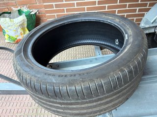 Pirelli Cinturato P7 255/40 R18 99Y