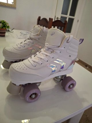 Patines 4 ruedas blancos talla 38