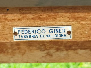Pupitre antiguo de madera