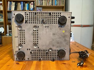 Amplificador Receptor HiFi Grundig FineArts M100-R