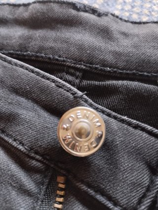 Pantalones cortos vaqueros negros