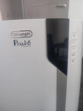 Aire Acondicionado Portátil DeLonghi Pingüino