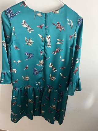 Vestido evento niña estampado mariposas.