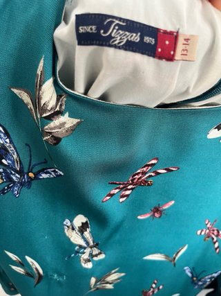Vestido evento niña estampado mariposas.
