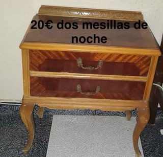 Cama con mesillas y colchón