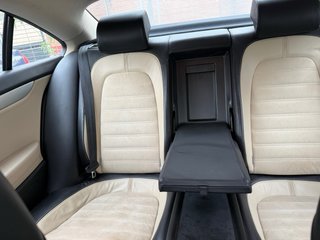 Volkswagen Passat CC 2010