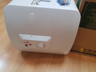 FAIS 30 FR EU Calentador Agua Eléctrico Blanco