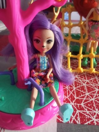 Enchantimals y columpios