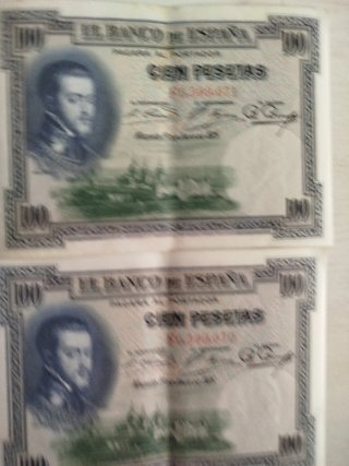 2 Billetes 100 Pesetas Banco de España Serie Corre