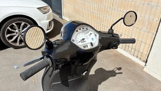 Vespa Lx 50 Negra Scooter Automática