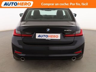 BMW Serie 3 330e Sport Line
