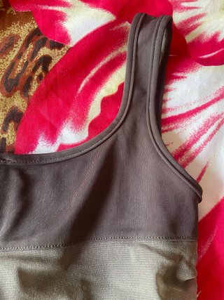 Top caqui Oltre lentejuelas talla S