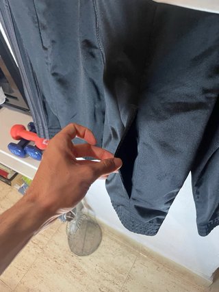 Sudadera Adidas Negra y Blanca