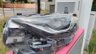 Faro LED Toyota Auris 2015+ Sinistro (8117002K60)