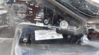 Faro LED Toyota Auris 2015+ Sinistro (8117002K60)