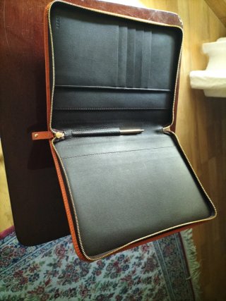 Cartera agenda Loewe naranja