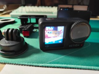 DJI Osmo Action 4 + Accesorios