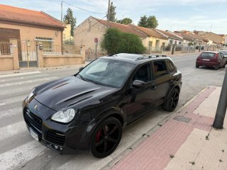 Porsche Cayenne 2005