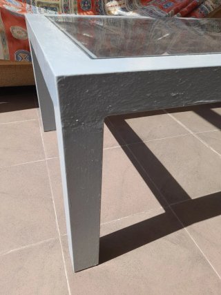 Mesa de centro de cristal y metal