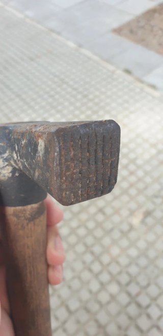 Martillo Bellota