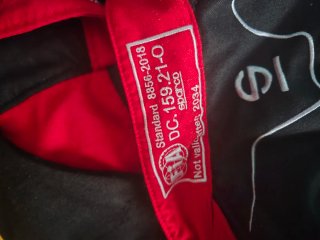 Mono de carreras Sparco negro y rojo