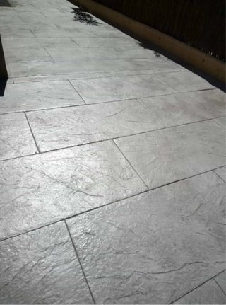 Soleras de hormigón imitación madera