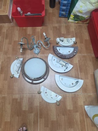 Apliques de pared plata y blanco todos